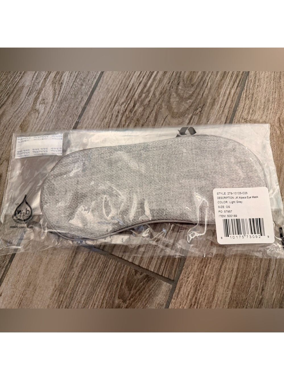 Jenni Kayne NWT Alpaca Eye Mask Light Grey In Original Packaging - Picture 2 of 5